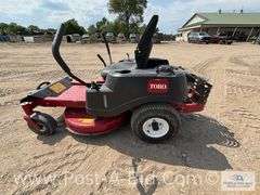 Toro Timecutter SS 3200 Zero Turn Lawn Mower With 32" Deck, Bagge
