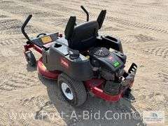 Toro Timecutter SS 3200 Zero Turn Lawn Mower With 32" Deck, Bagge
