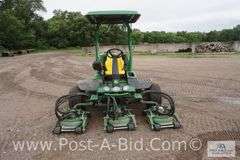 2016 John Deere 8800 A Hydrostatic 4 x 4 Diesel Commercial Mower