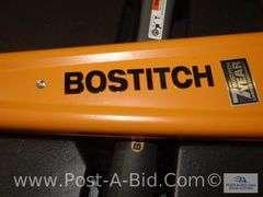 Bostich MFN-201 Manual Flooring Nailer In Case, Owner Stated "Use
