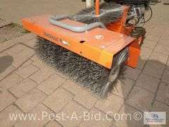 Yardmax #YE7160 Sweeper With 209 cc Gas Motor.
