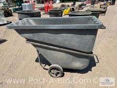 Rubbermaid 1006 HD Pump Cart 1/2 Cu. Yard Cap.