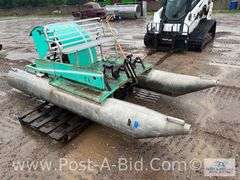 Weeres Pontoon Paddle Boat.