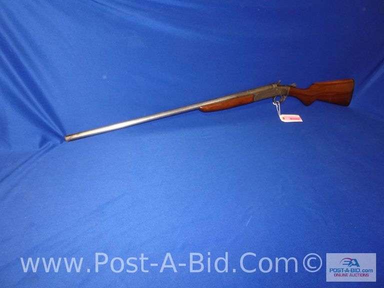Champion 12 Gauge Single Shot Shotgun. Serial Number # 57109XH. This Was Co