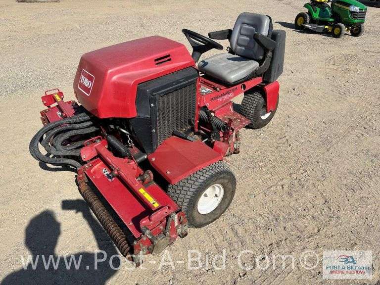 1995 Toro Reel Master 2500D 72" Riding Diesel Mower, 103.7 Hours On Perkins