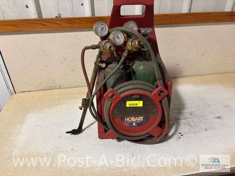 Hand Held Torch Kit With Smith Torch, Owner Stated "May Need Parts".