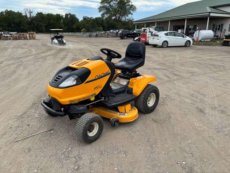 Cub Cadet I1046 Zero Turn Hydrostatic Riding Lawn Mower With 46" Deck And K