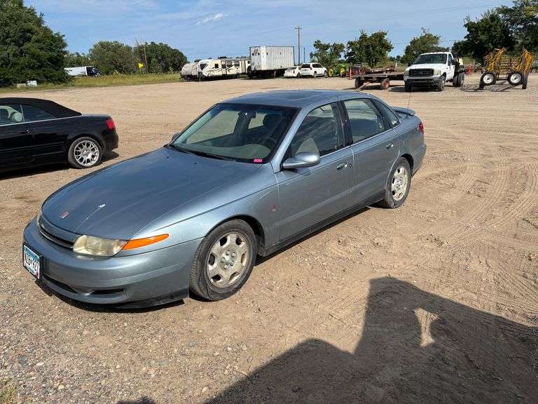 2002 Saturn L 200  4 Door Car With 243,333 Miles O