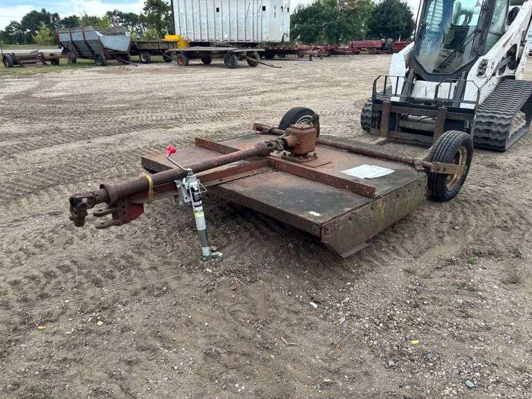 Gehl CC-6 Rotary Chopper, Owner Stated, "Works, Includes Manual."