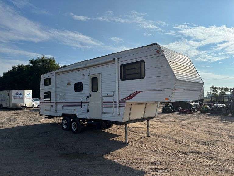 1997 Jayco Eagle Model 285 BHS Bunkhouse 28' 5th Wheel Camper With 1 Slideo
