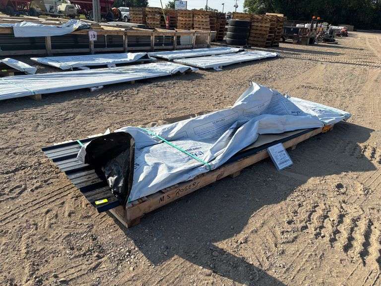 Classic Rib 36 29 Gauge Black Sheet Metal, Approx. 11' 10" Long, 3 Pieces.