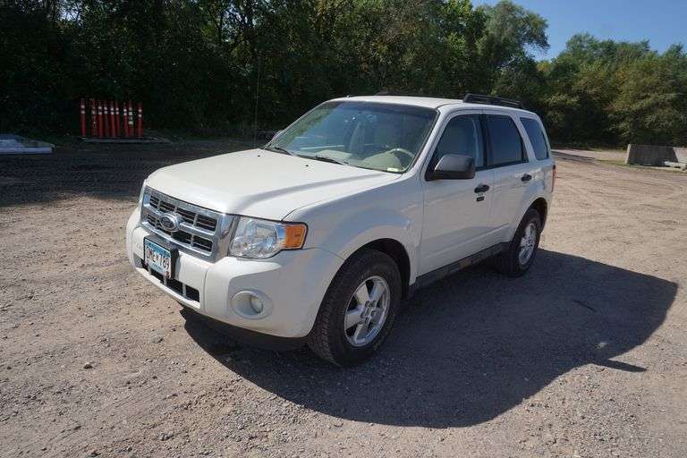 2012 Ford Escape Front Wheel Drive With 146,742 Miles, 2.5L Motor, PW, PL, PM, AM/FM/CD P