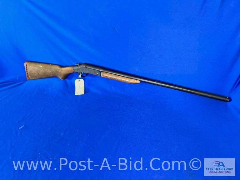 Harrington And Richardson Model 158 .12 Gauge Shotgun, 2 3/4" Full, Single