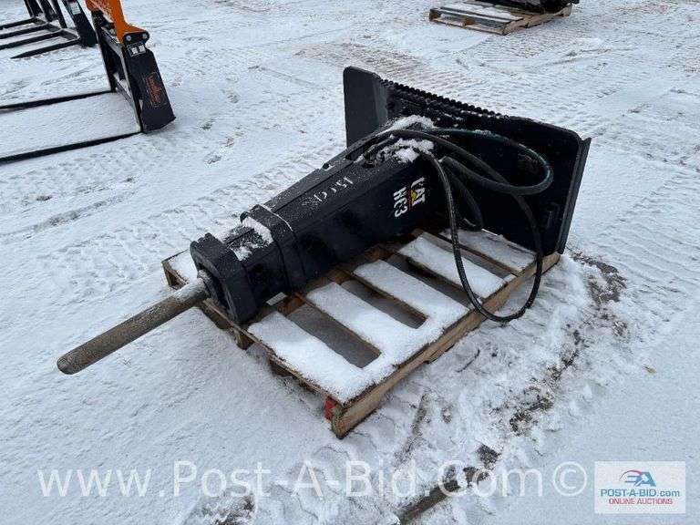 Catepillar H63 Skidloader Jack Hammer With Quick Tach Plate, Owner Stated "