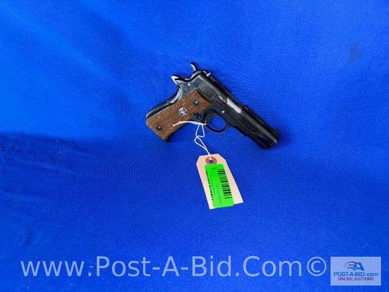 Llama Especial .22 LR Semi Automatic Pistol With 1 Magazine, Light Handelin
