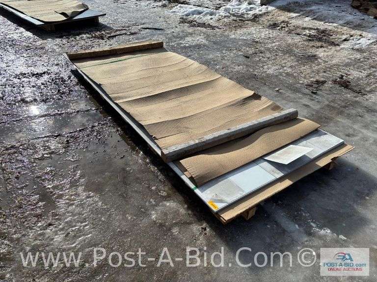 11 Pieces Of White Aluminum, Bidder Is Responsible To Inpsect Quantity, Qua