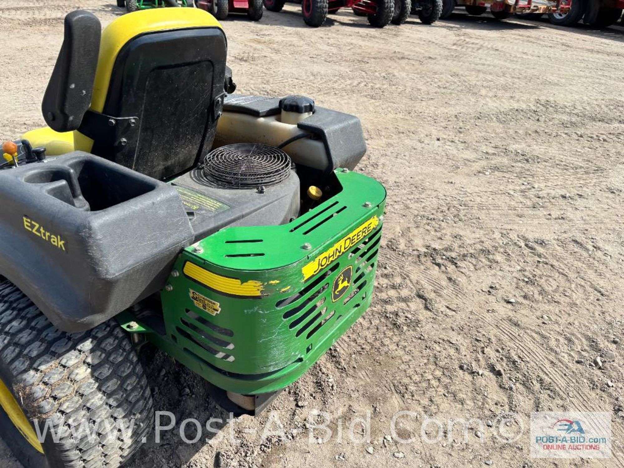John Deere Z445 Zero Turn Riding Lawn Mower, With 54