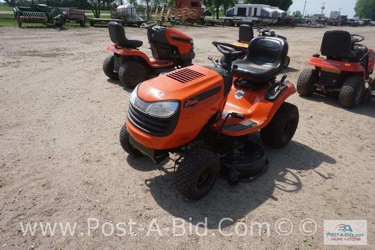 Ariens 21 HP 42" Deck Riding Lawn Mower, Does Not Run, No Key, Condition Un