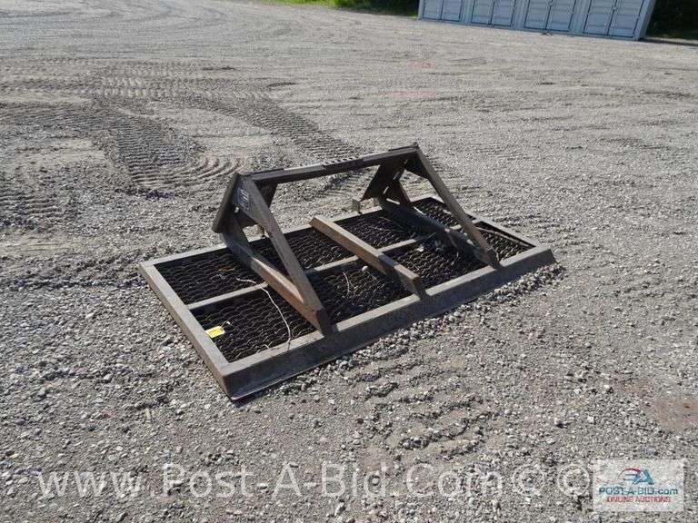 78" Grade Bar With Quick Tach Plate, Manufactured By Palm Out Of Grove City