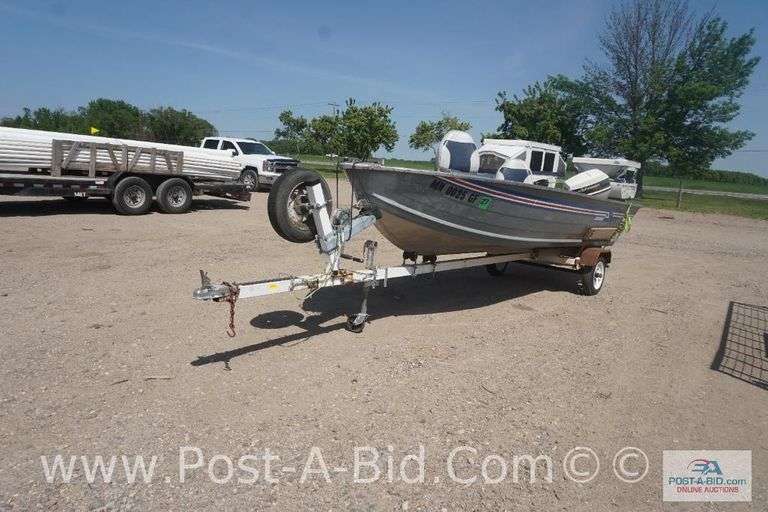 1993 Grumman 16' Boat With Johnson 40HP Motor Rebuilt In 2017 By Freshwater