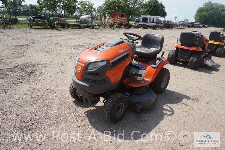 Husqvarna YTH22V46 Hydrostatic Riding Lawn Mower With 46" Deck, 22 HP Motor