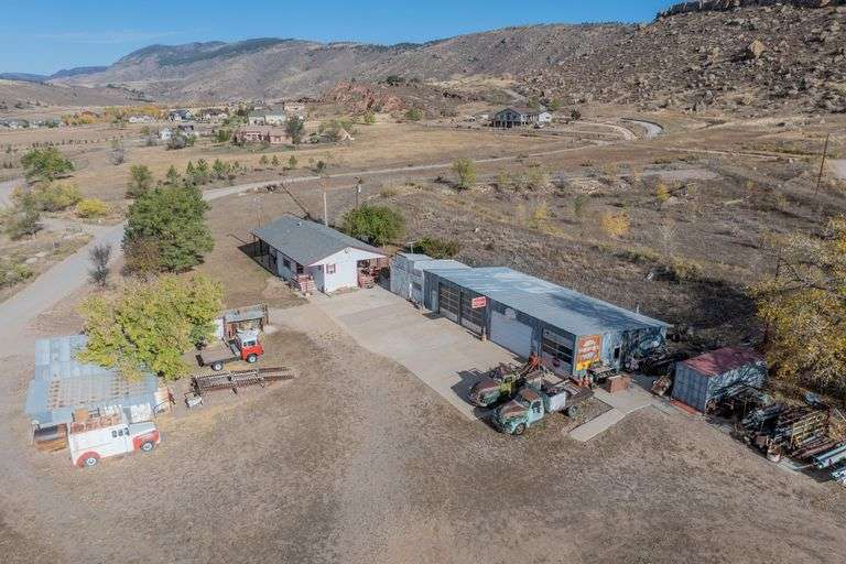 9166 Buckhorn Rd