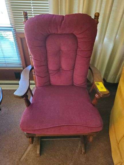 Wooden glider (darker stain)