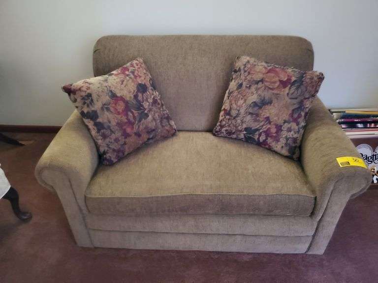 Love seat by England (A La-Z-Boy company) with hide-a-bed