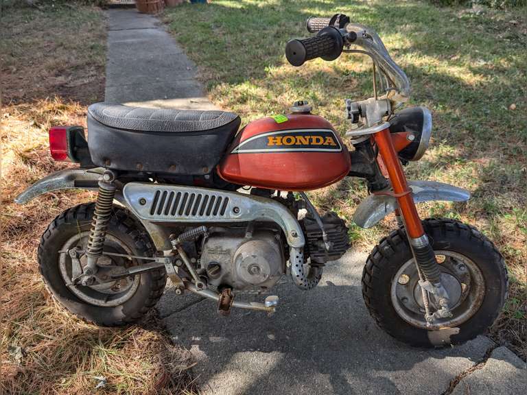 Honda Z-50 Minibike, Has Spark, Needs Carburetor Cleaned but Will Easily Run, See Description (believed to be Sub-Model Z50-AK4, Model Year 1973, See Description & Web Link)