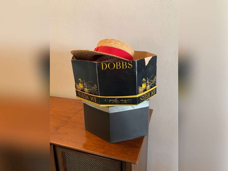 2 hat boxs of lady's hats