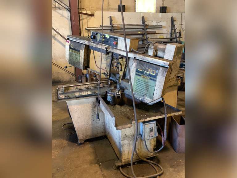 Hyd-Mech Model S-20 Series 2 Wet Cutting Bandsaw