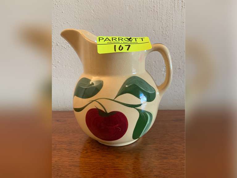 Watt Apple Pitcher