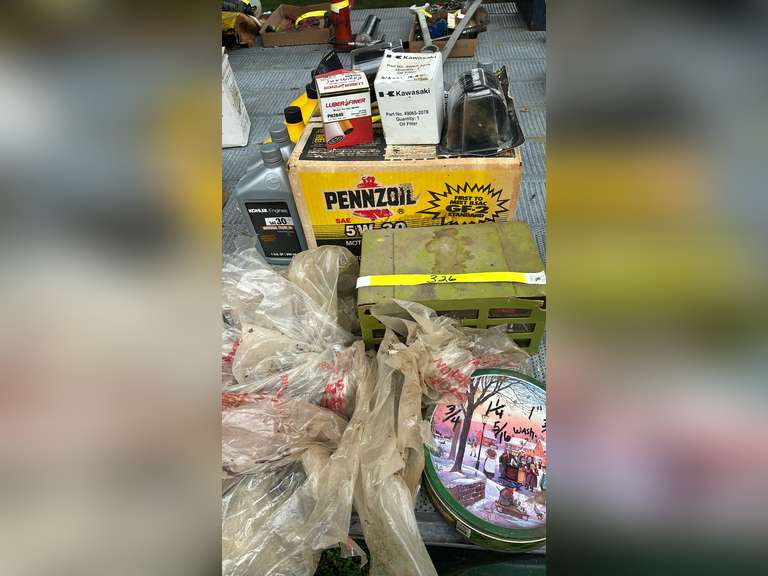 Tool kit and Pennzoil 5W30 Kohler 30 Weight universal engine oil
