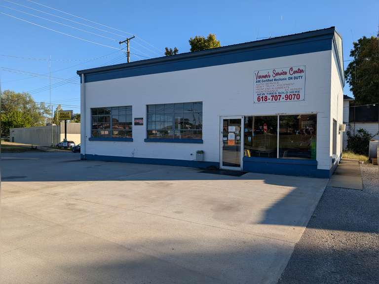 * SALE PENDING * - 103 W. State Street, Bridgeport, IL 62417