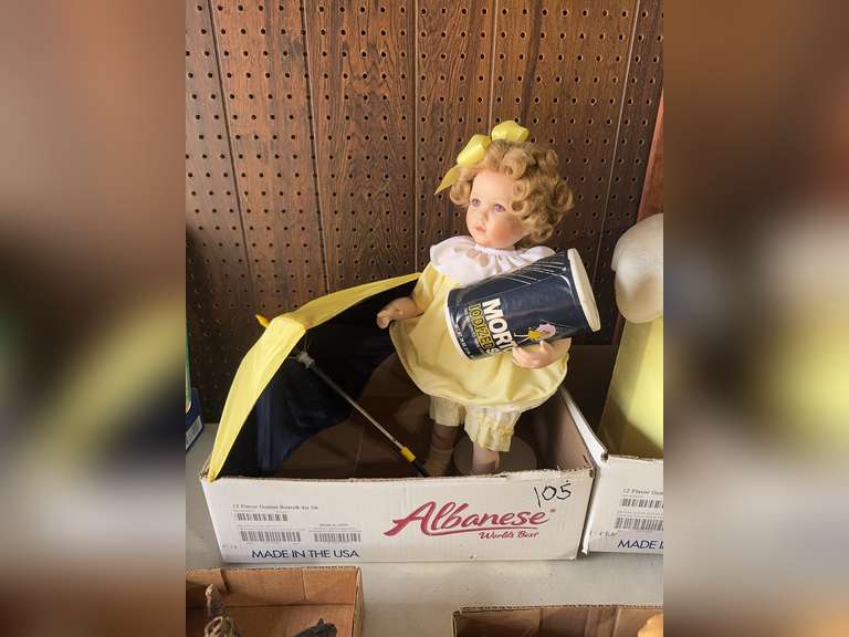 Hamilton Company Morton Salt doll, and Mug cooler