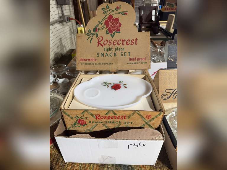 Rose crest 8 piece snack set