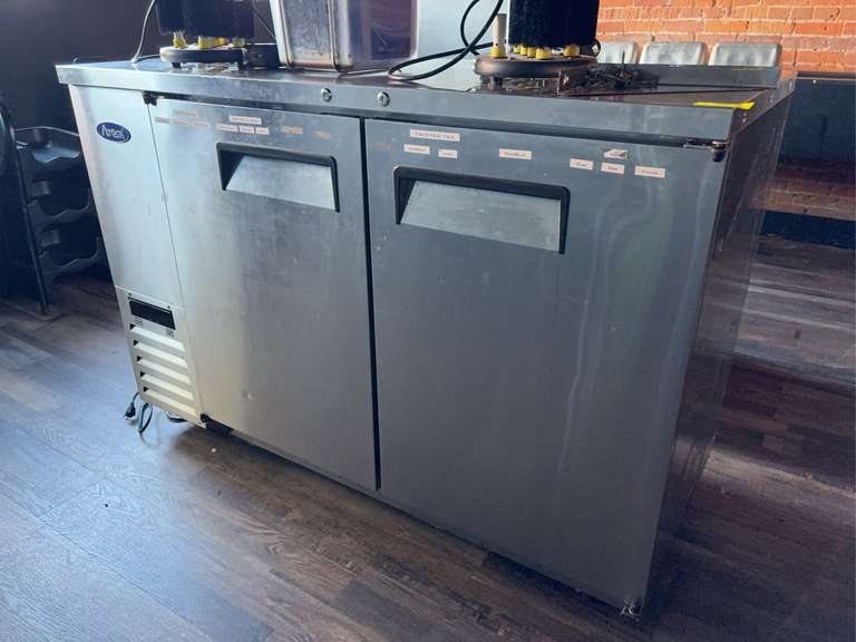 Atosa Back Bar Cooler, two-section, 57-4/5"W × 28-1/10"D x 40-1/10"H, self-contained side mount refrigeration, 17.3 cu. ft., (2) locking solid doors, digital temperature control, (4) epoxy coated shelves, stainless steel interior & exterior, 2" casters, R290 Hydrocarbon refrigerant, 1/7 HP,
115v/60/1-ph, 2.3 amps, cETLus, ETL-Sanitation Weight: 524 Ibs total