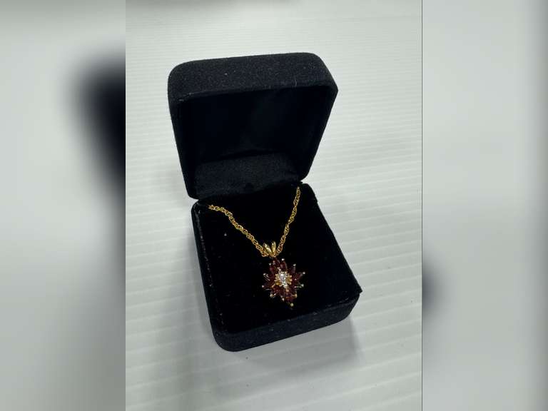 Red Gem Flower Pendant