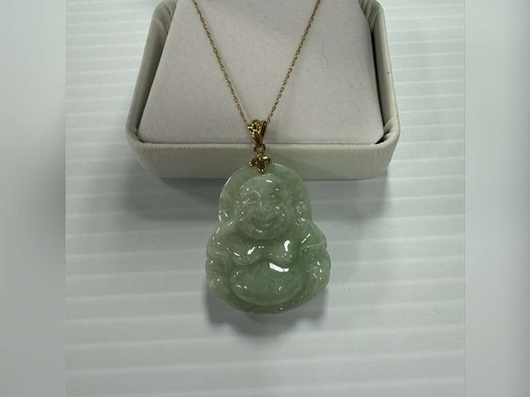 10K Jade Buddha Pendant