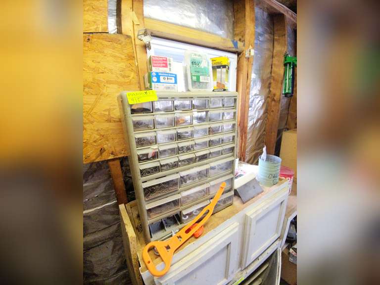 Hardware organizer with contents