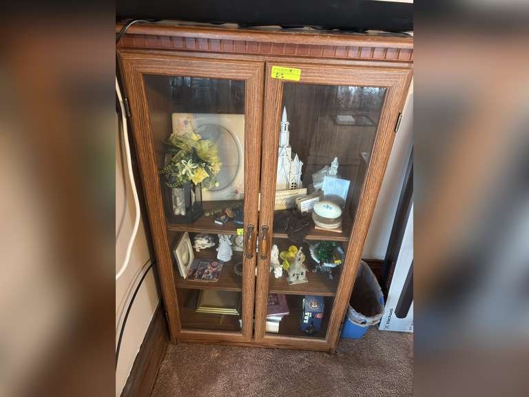2 shelf entertainment cabinet with glass doors