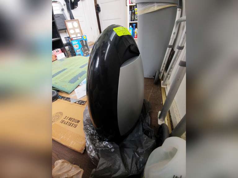 Eyevac touchless vacuum