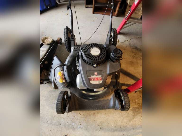 YardMachines 21" push mower