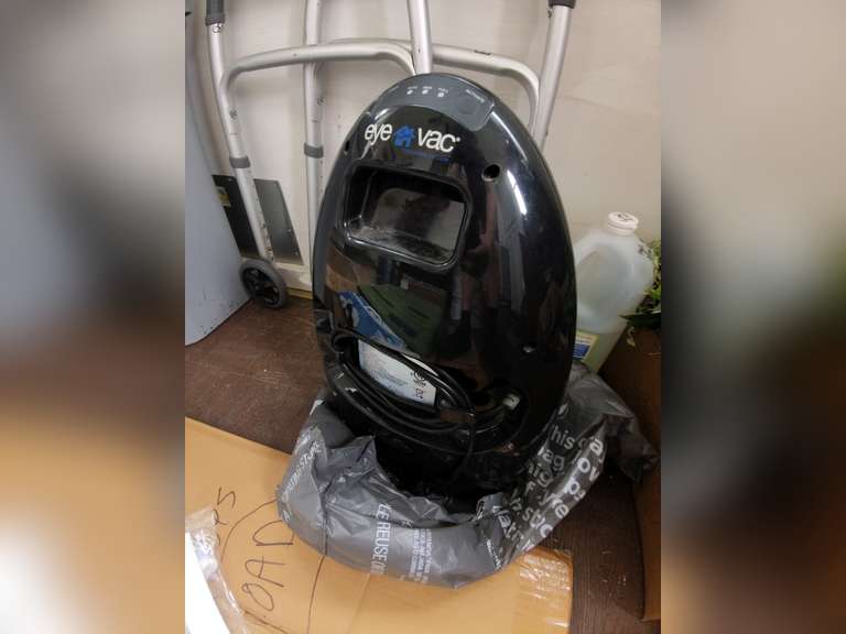 Eyevac touchless vacuum