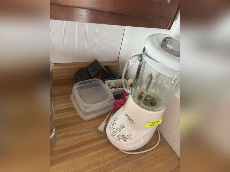 Cuisinart blender, plastic ware, fly swaggers, and more