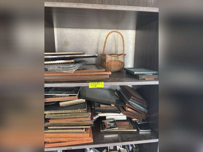 Contents of shelves with Picture Frame