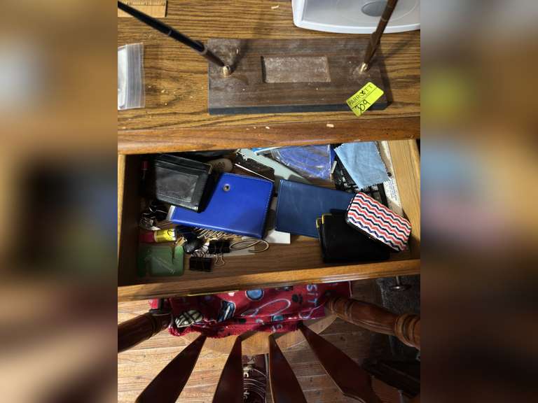 Contents of desk drawer (Office Supplies)