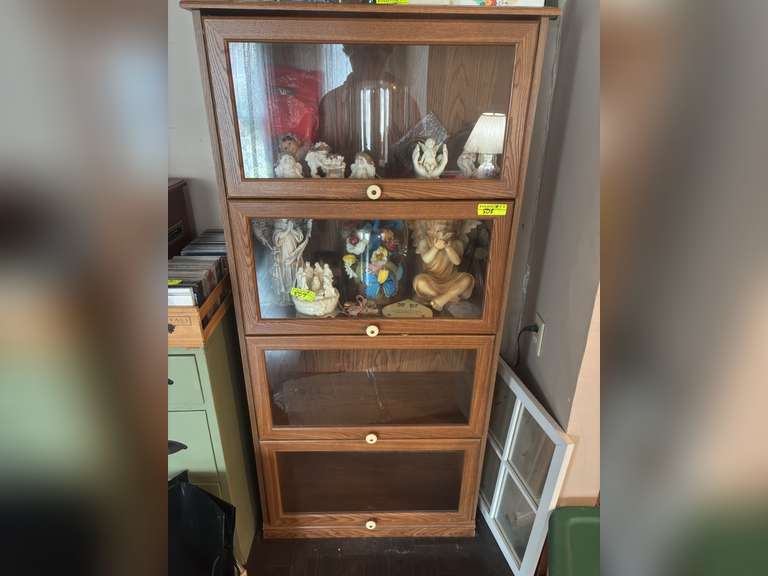 4 shelf glass door cabinet