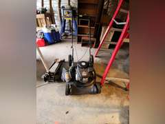 YardMachines 21" push mower