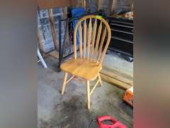 Dining table chair